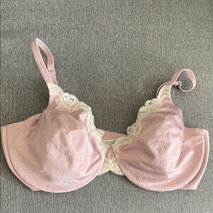 Lilyette Soft Pink Lace Accent Bra
